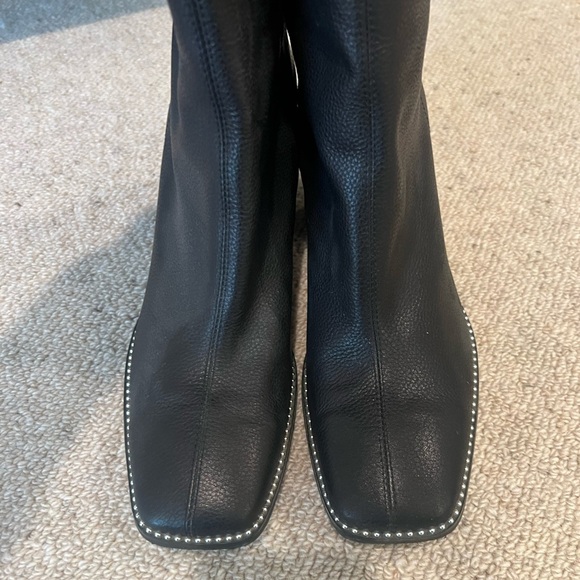 CAVERLY Black Leather Jamie Stud Trim Boots Size 40/US 9 - Picture 3 of 9